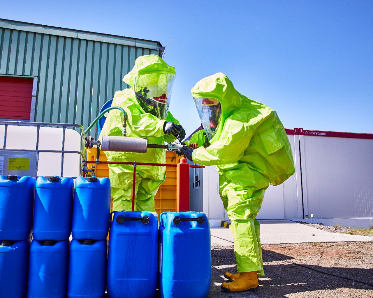 Ammonia and the Associated Risks of Confined Space Entry Incidents for Food  Refrigeration