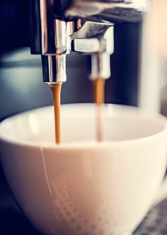 Coffee/expresso maker that uses electrical encapsulation materials. 