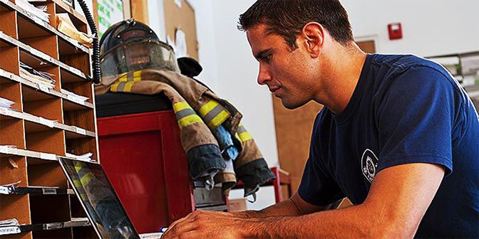 DPT_Nomex_Photo_Article_Thermal Protection from the Inside Out_Content.02