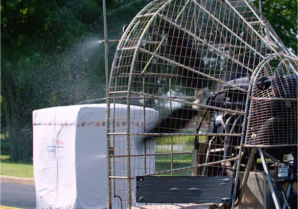 tyvek-cargo-cover-wind-water-protection-video-tnail