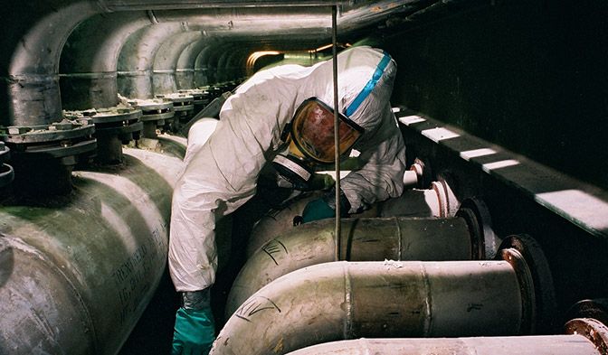 DuPont™ coveralls made from Tyvek® provides superior barrier protection