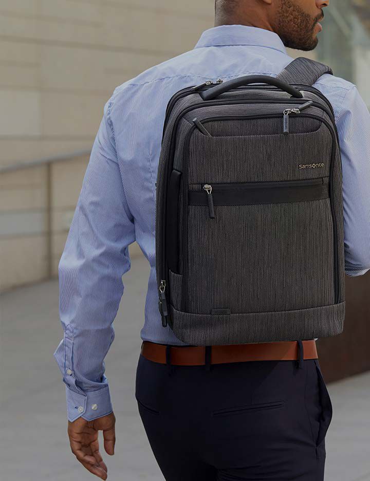 Kevlar® adding strength and durability to a Samsonite backpack
