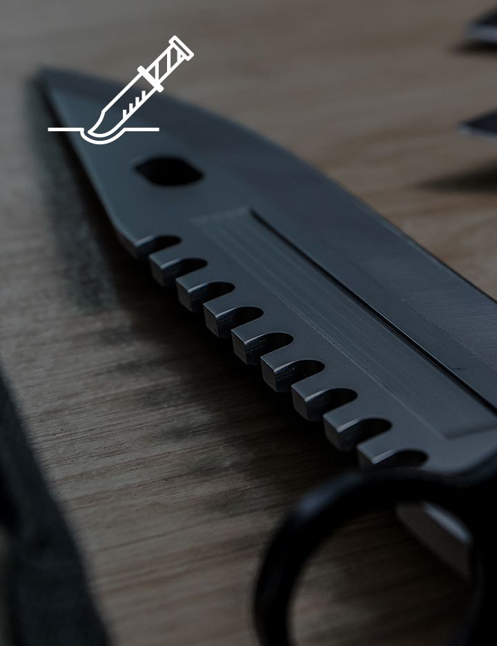 DuPont™ Kevlar® fournit une résistance de premier ordre aux entailles et aux perforations pour offrir une protection contre les risques critiques de blessures à l'arme tranchante