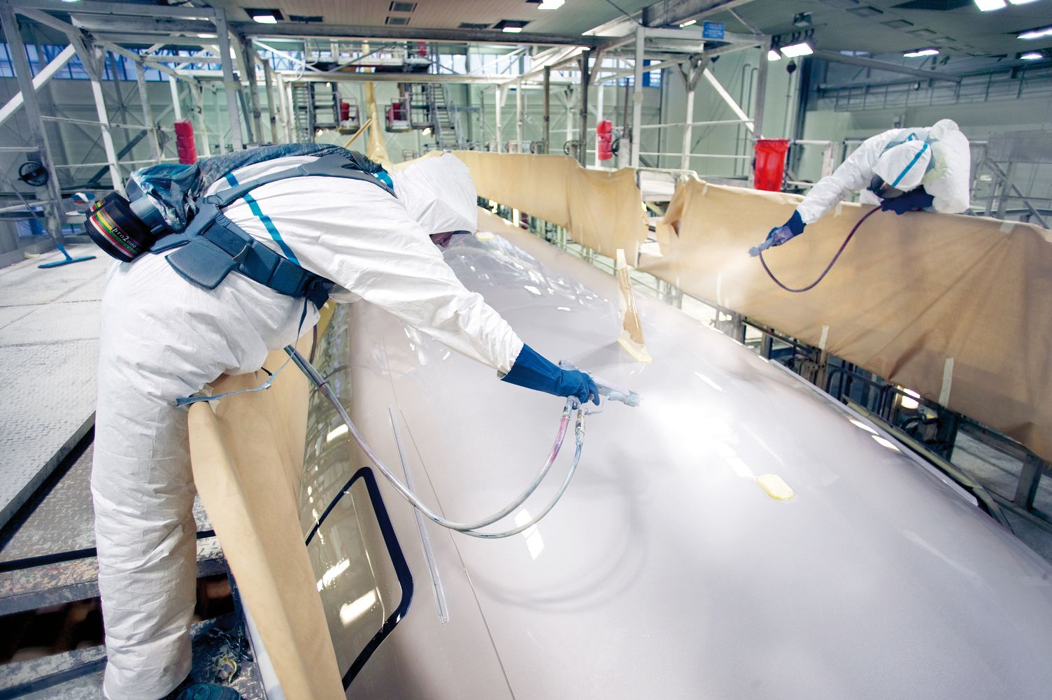 AIRBUS workers protected with Tyvek® & Tychem® 