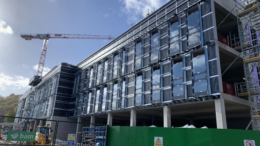 COMET Building at the University of South Wales with Tyvek® Trifecta™