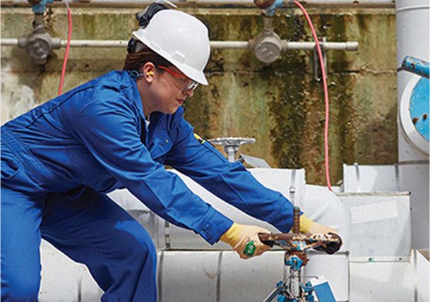 DPT_Nomex_Photo_Nomex_Comfort_Industry_Cover_690x345@2x