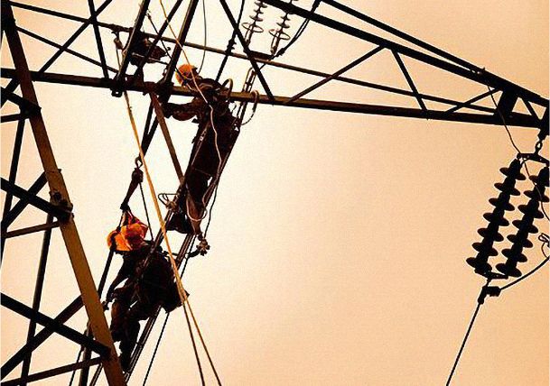 DPT_Nomex_Photo_Article_Importance of NESC_C2 Compliance_Content