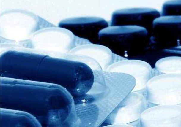 tables-in-plastic_580x290