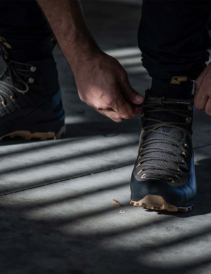 Naglev footwear featuring the comfort and puncture resistance of Kevlar®