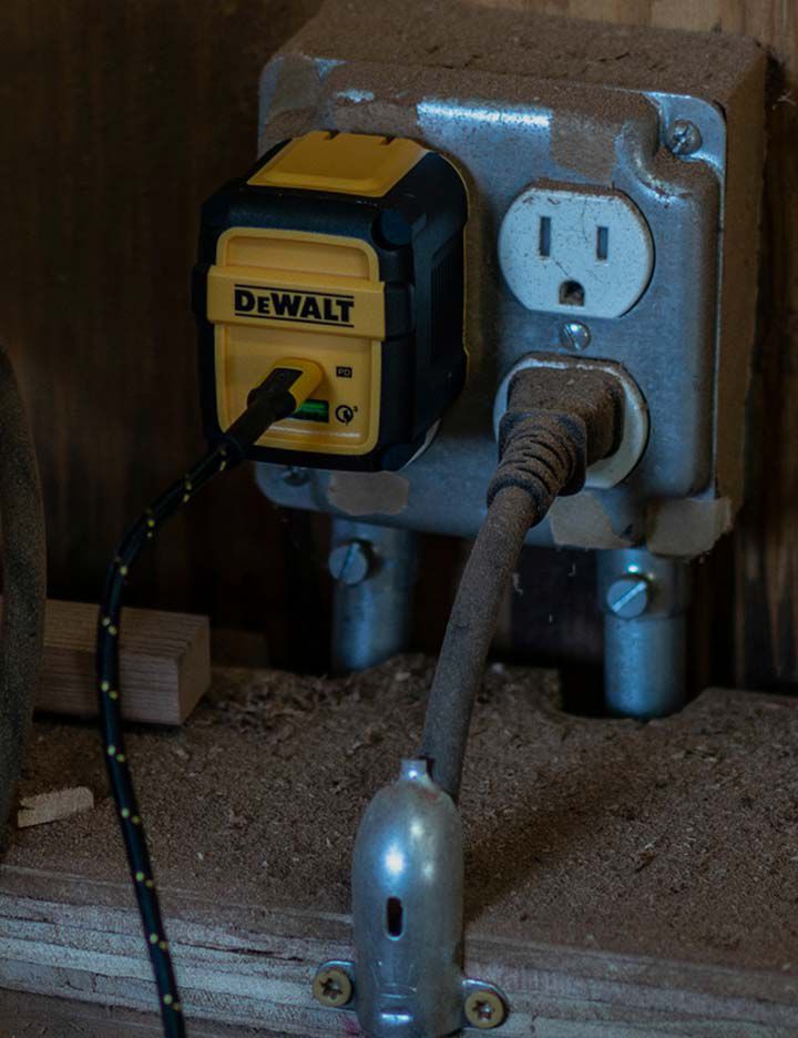 DeWalt® heavy-duty power charger and phone charging cable made with Kevlar®