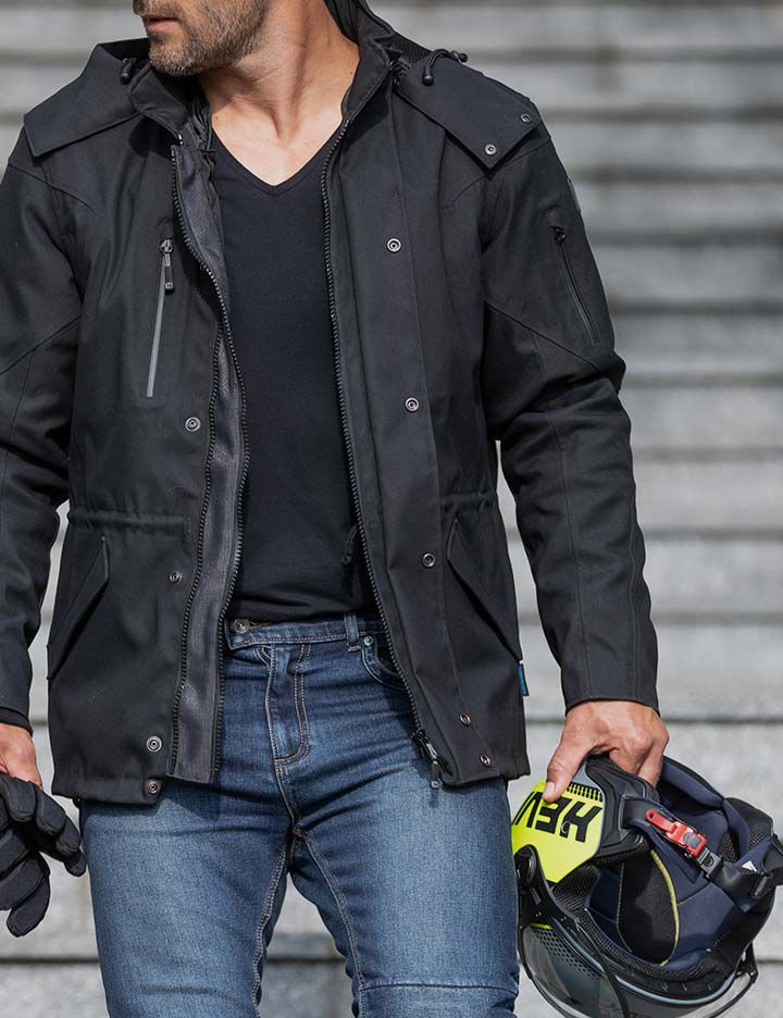 Durable Hevik men's motorcycle apparel made with Kevlar®